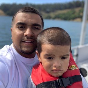 Meet your Posher, Nikolas